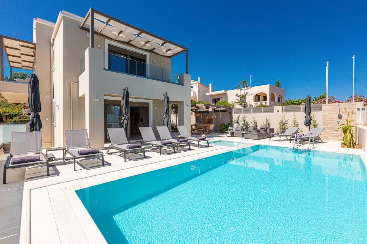 Lagoon Seabreeze Villa, Sumptuous Retreat, By Thinkvilla Pánormos Exteriér fotografie